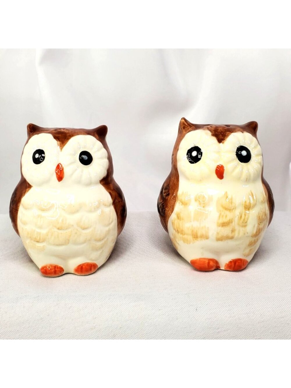 Vintage Owl Salt and Pepper Shakers By Better Homes and Garden Stoppers Intact - Picture 2 of 10